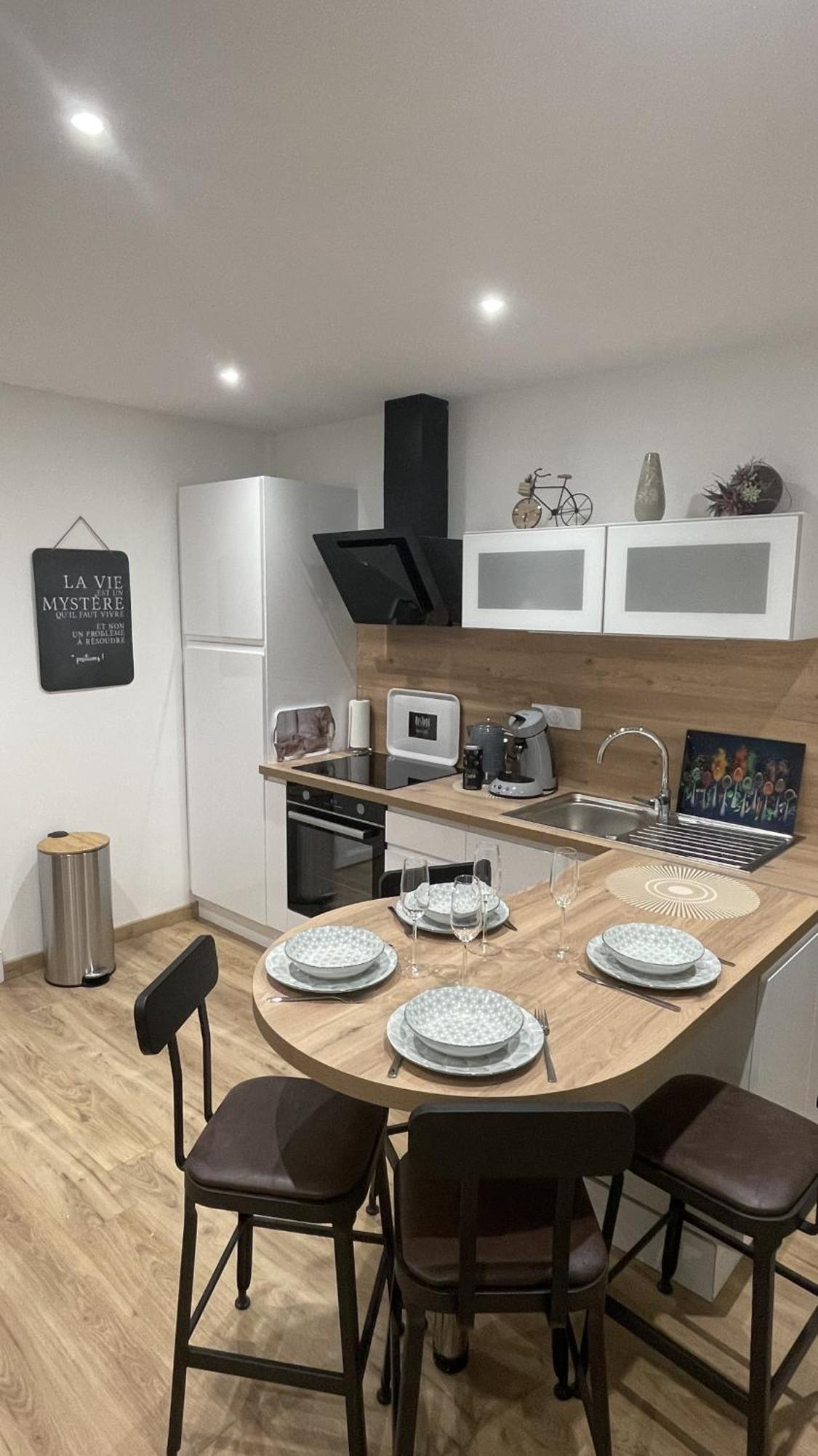 Au Balcon De La Basilique Apartment Булон сюр Мер Екстериор снимка